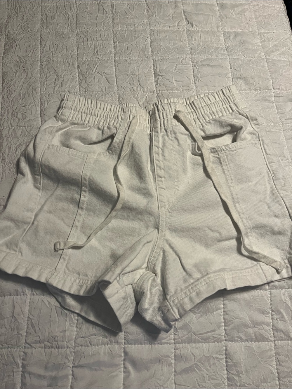 Universal Thread White Elastic Waist Shorts with Drawcord